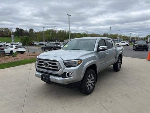 2022 Toyota Tacoma Limited 4dr Double Cab 4WD