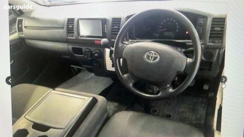 2014 toyota hiace Used 3