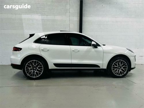 2018 porsche macan Used 24