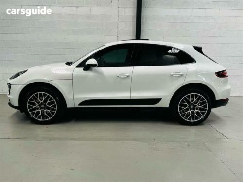 2018 porsche macan Used 3