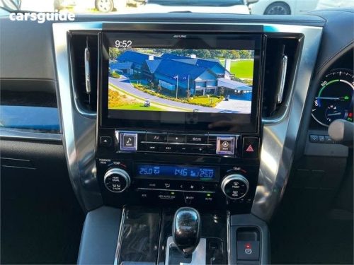 2019 toyota alphard Used 18