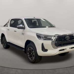 2020 Toyota Hilux SR5 (4X4)