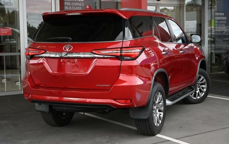 2021 TOYOTA FORTUNER Luxury & Technology