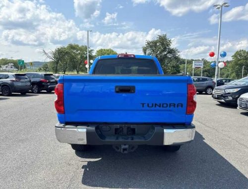 2021 Toyota Tundra SR5 4dr CrewMax 4WD SB