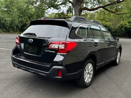 2018 Subaru Outback 2.5i Limited 4dr SUV AWD - Certified Pre-Owned - Image 12