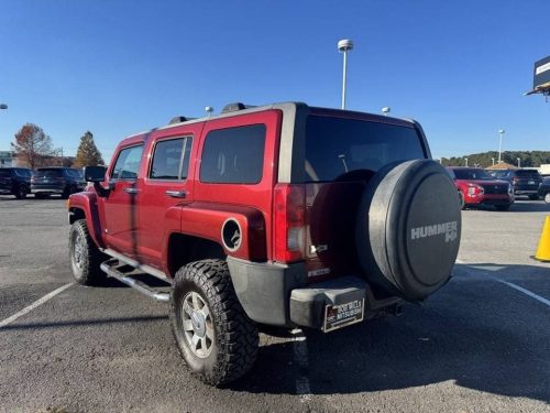 2010 HUMMER H3 Adventure 4dr - Certified Pre-Owned - Image 11