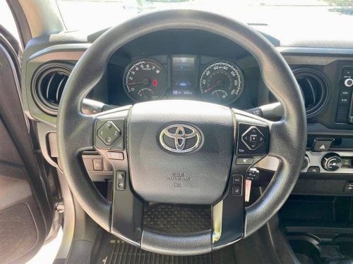 2018 Toyota Tacoma SR5 4dr Access Cab 4WD - Image 7