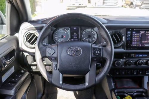 2017 Toyota Tacoma 4WD Certified Pre-Owned For Sale  - Image 11