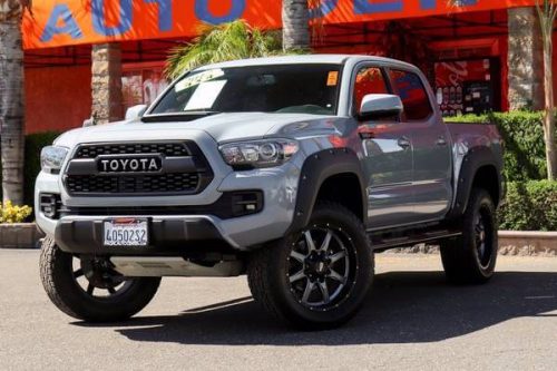 2017 Toyota Tacoma 4WD Certified Pre-Owned For Sale  - Image 4