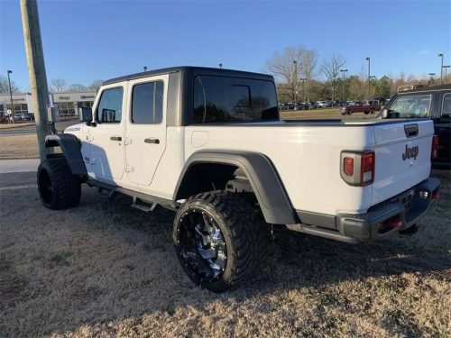 2020 Jeep Gladiator. Rubicon 4dr Crew Cab - Image 9